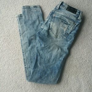 Buckle Black label skinny jeans 27 x 34